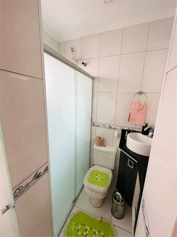 Casa à venda com 4 quartos, sendo 1 suíte,  em Jardim Stella, Santo André, SP