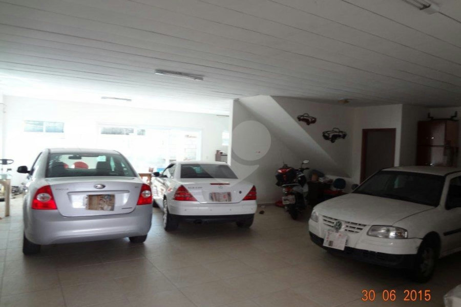 Casa Térrea à venda com 3 quartos, sendo 1 suíte, em Vila Irmãos Arnoni, São Paulo, SP