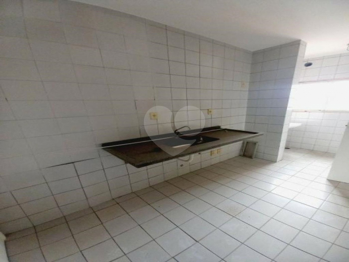Apartamento à venda com 3 quartos, sendo 1 suíte, em Vila Santa Catarina, São Paulo, SP