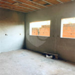 Imóvel em construção bem localizado