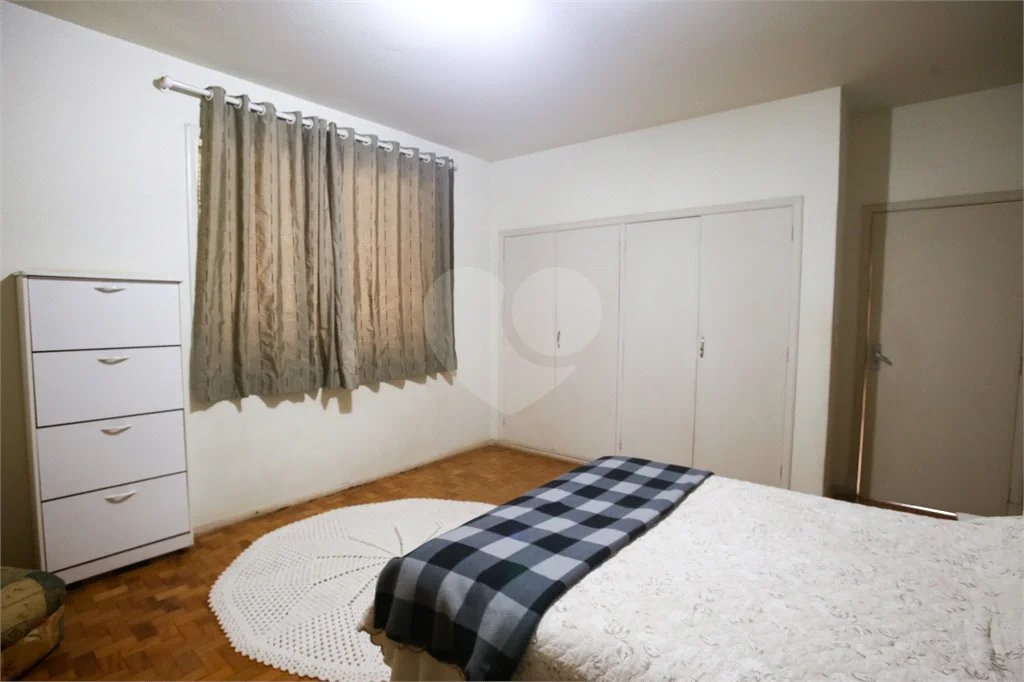 Casa à venda com excelente localização comercial