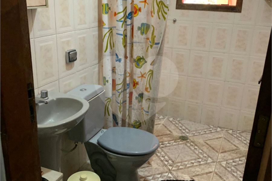 Casa à venda com 4 quartos, sendo 1 suíte, em Loteamento Rancho Maringá II, Atibaia, SP