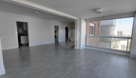 Apartamento à venda com 2 suítes em Água Branca, São Paulo, SP