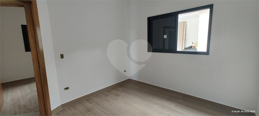 Casa Térrea à venda com 3 quartos, sendo 1 suíte,  em Nova Cerejeira, Atibaia, SP