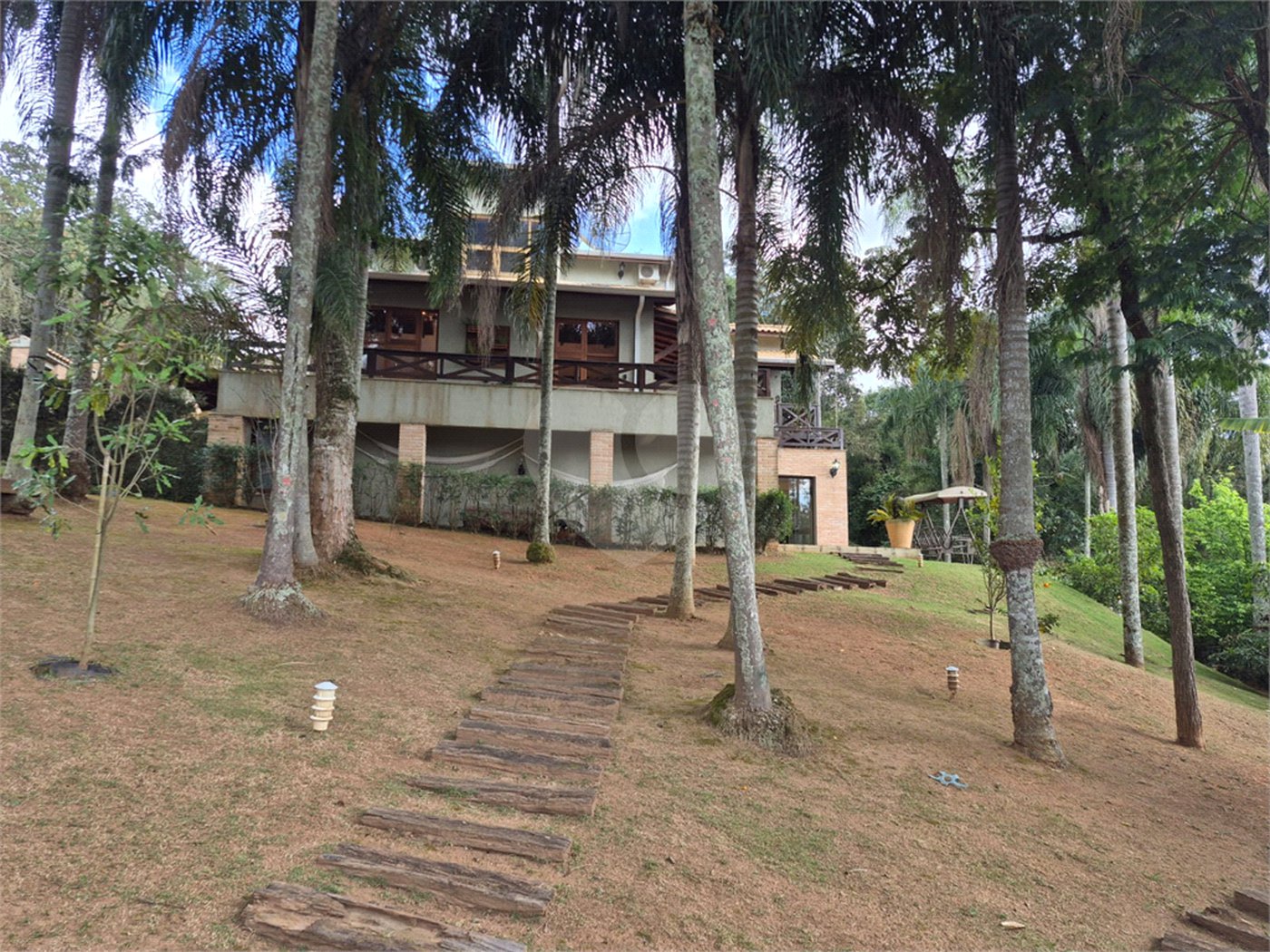 Casa à venda com 3 suítes no condomínio Sausalito, Mairiporã - SP