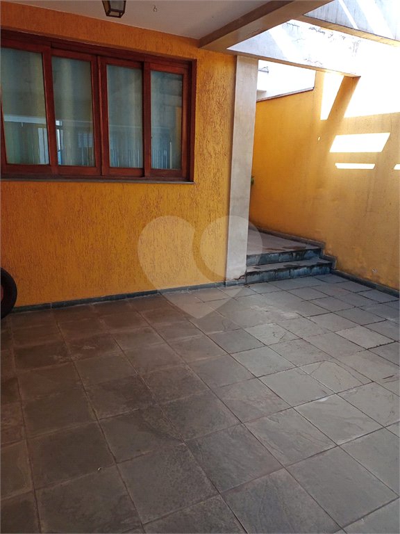 Sobrado à venda com 3 quartos em Jardim Colombo, São Paulo, SP