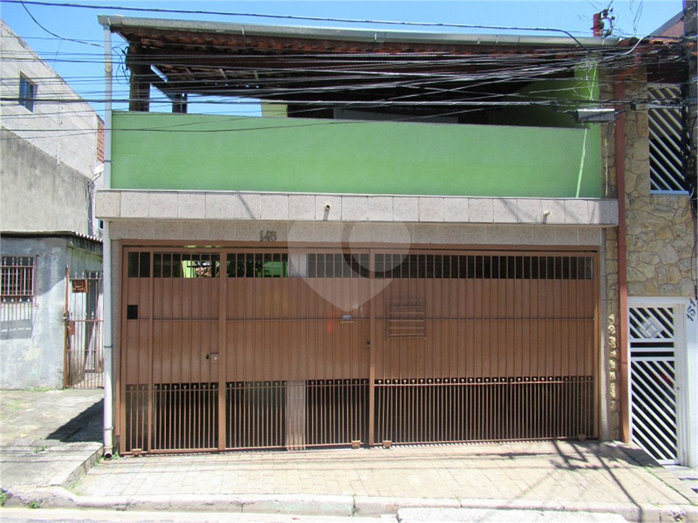 Sobrado à venda com 4 quartos em Horto, São Paulo, SP