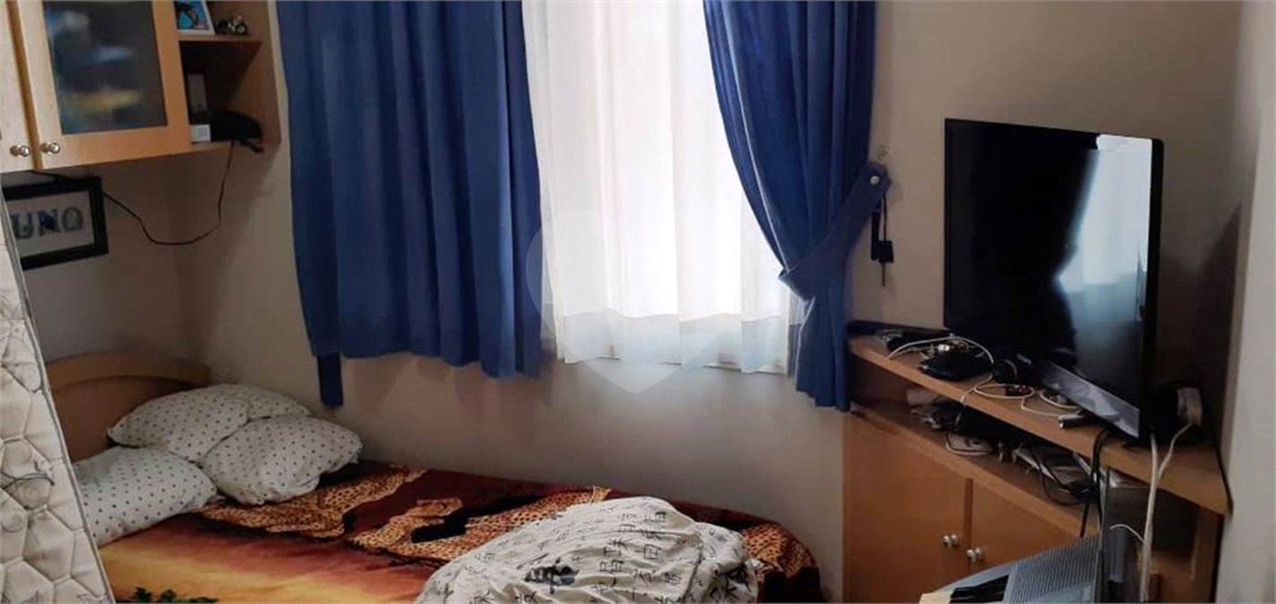 Casa à venda com 3 quartos, sendo 1 suíte, no condomínio Villagio de Lucca II, São Paulo - SP