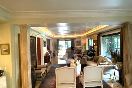 Apartamento à venda ou para alugar com 4 quartos, sendo 3 suítes, em Jardim Vitória Régia, São Paulo, SP