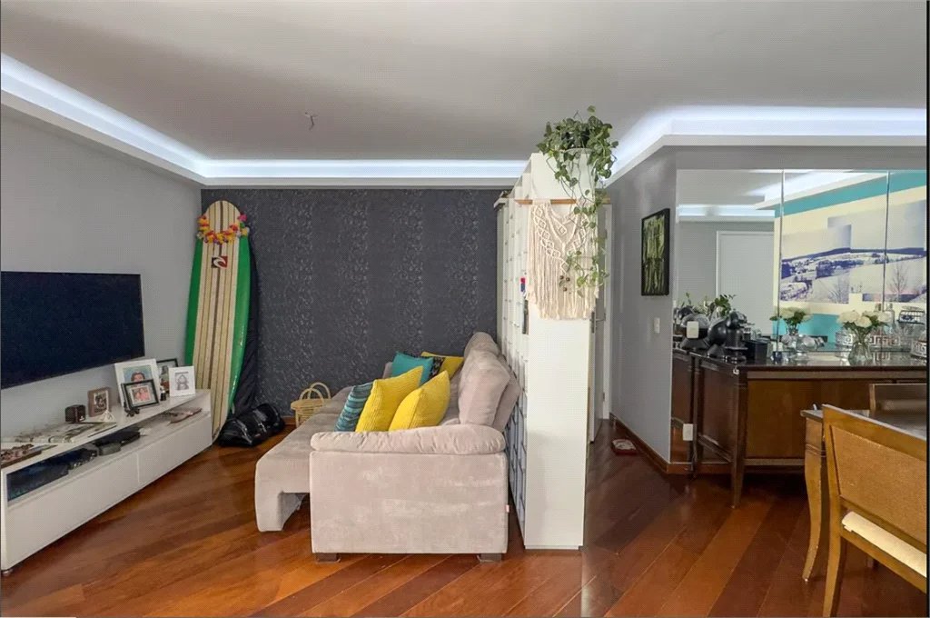 Apartamento à venda com 3 quartos, sendo 1 suíte, em Brooklin Paulista, São Paulo, SP