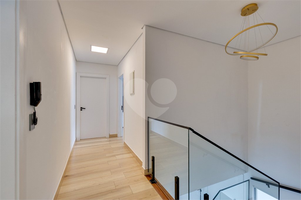 Casa à venda com 4 suítes no condomínio Villa Suiça, São Paulo - SP