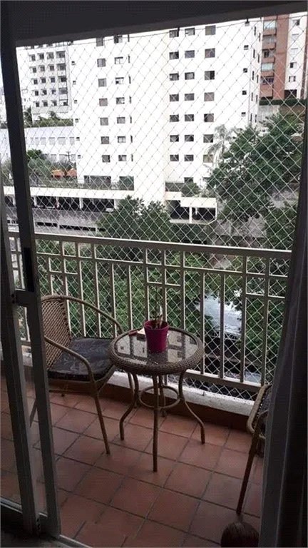 Apartamento à venda com 2 quartos, sendo 1 suíte, em Super Quadra Morumbi, São Paulo, SP