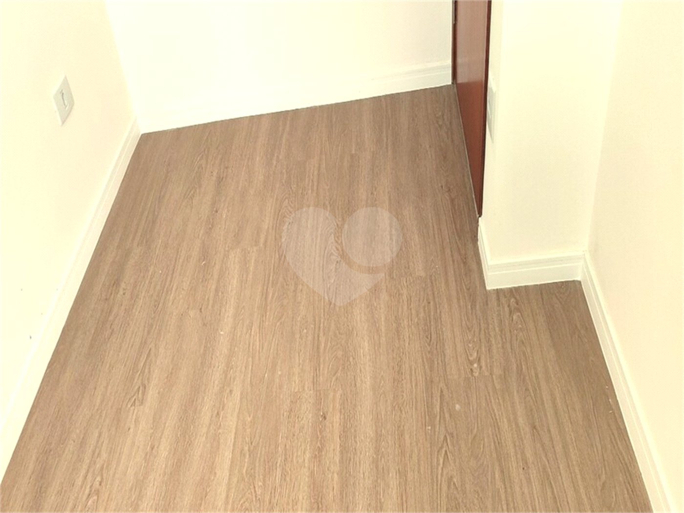 Apartamento à venda ou para alugar com 2 quartos em Vila Libanesa, São Paulo, SP
