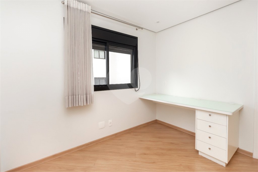 Apartamento à venda com 2 suítes em Campo Belo, São Paulo, SP