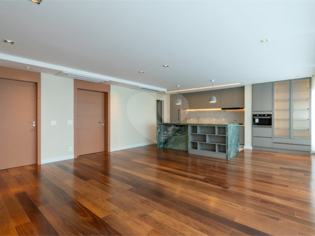 Apartamento à venda com 2 suítes em Itaim Bibi, São Paulo, SP