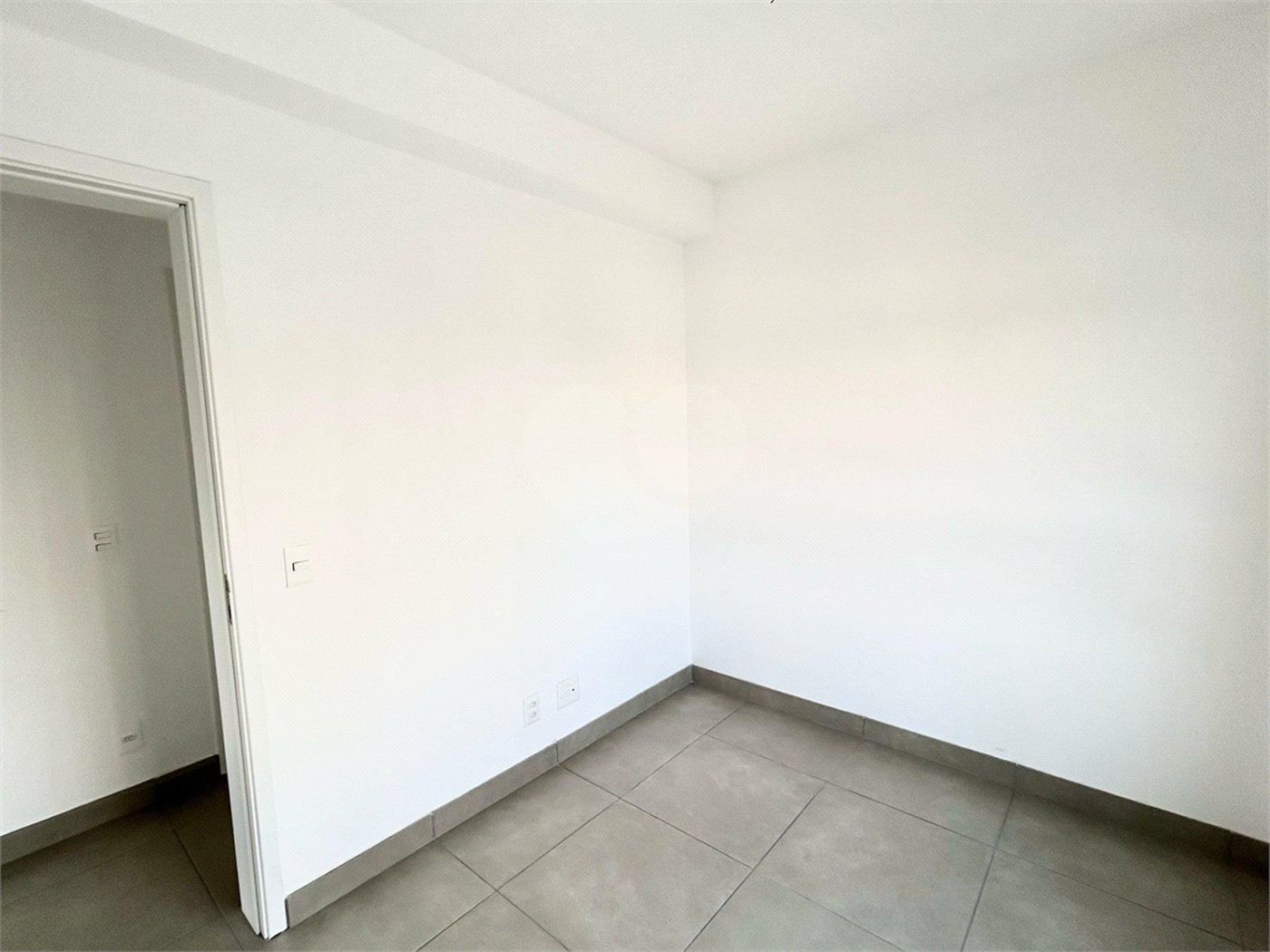 Apartamento à venda com 2 quartos, sendo 1 suíte, em Brooklin, São Paulo, SP