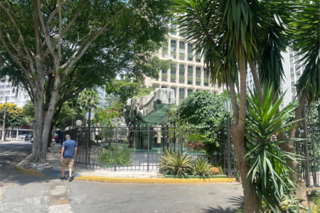 Apartamento à venda com 3 quartos, sendo 2 suítes,  em Bela Vista, São Paulo, SP