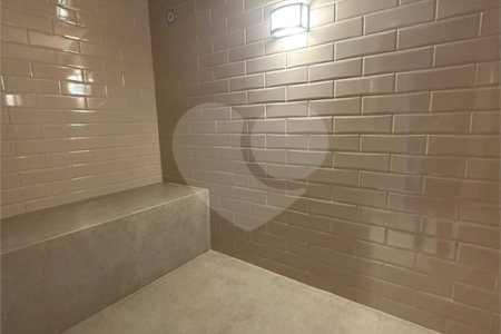 Casa à venda com 4 quartos, sendo 2 suítes, no condomínio Residencial Parque Esplanada, Votorantim - SP
