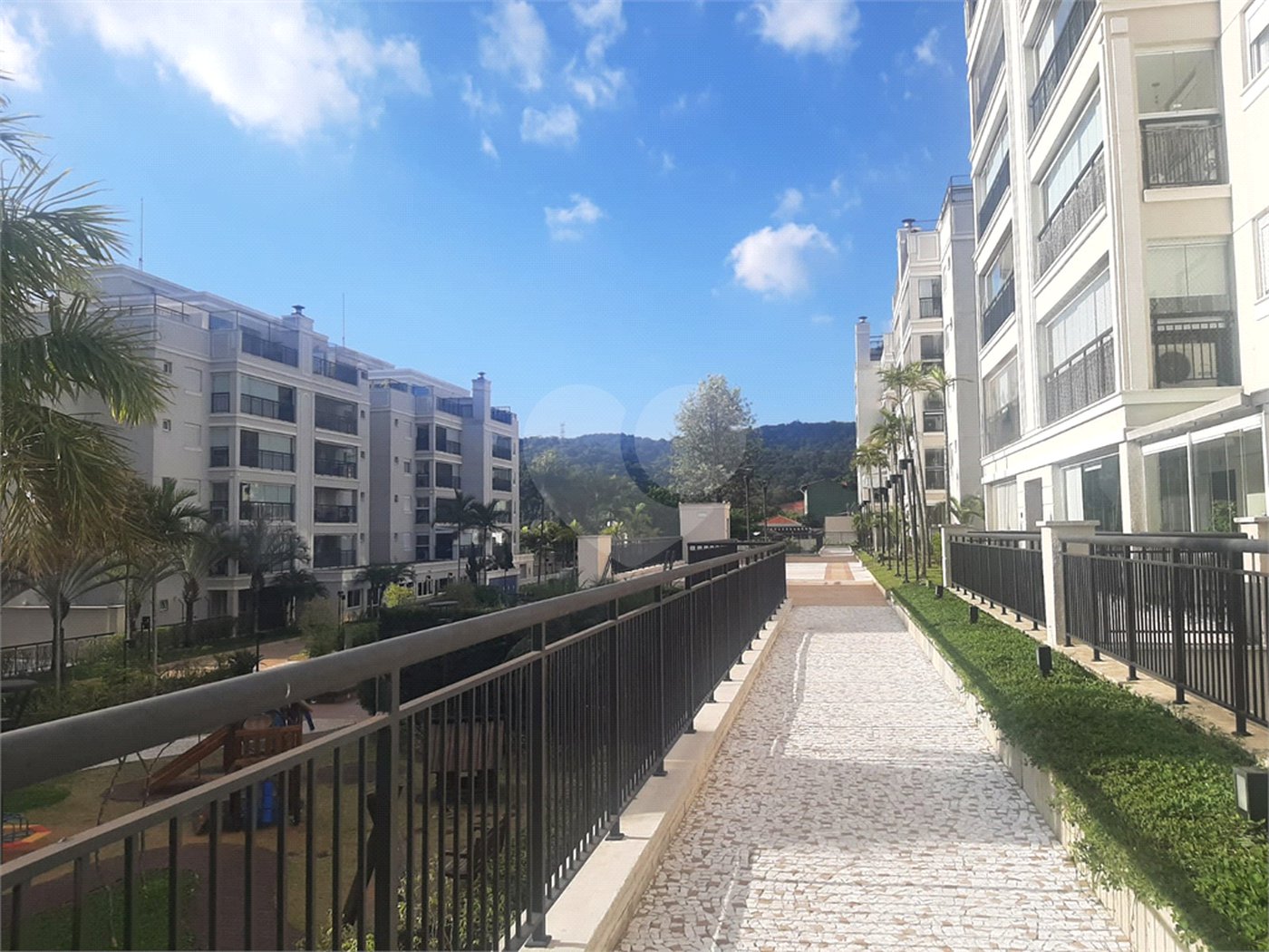 Apartamento à venda com 3 quartos, sendo 1 suíte, em Tremembé, São Paulo, SP