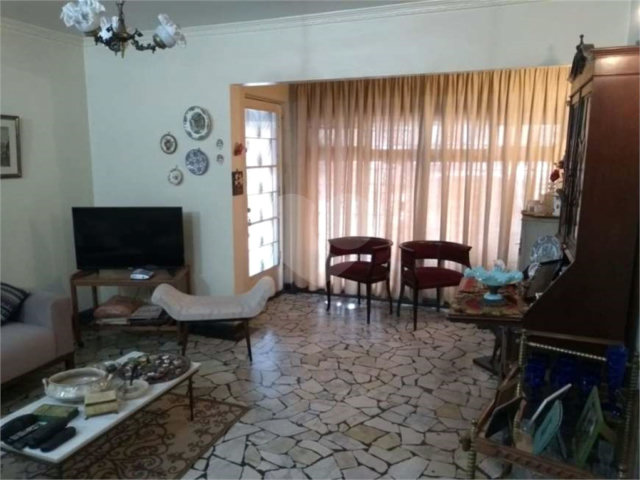 Casa Térrea à venda com 3 quartos, sendo 1 suíte,  em Santana, São Paulo, SP