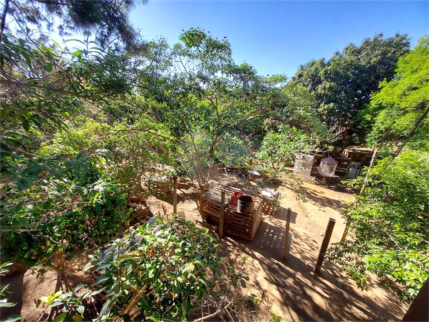 Chácara à venda com 2 quartos em Bosque, Vinhedo, SP