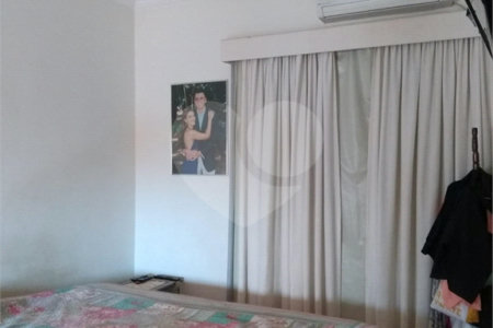 Sobrado à venda com 3 quartos, sendo 2 suítes, no Centro, Araraquara, SP