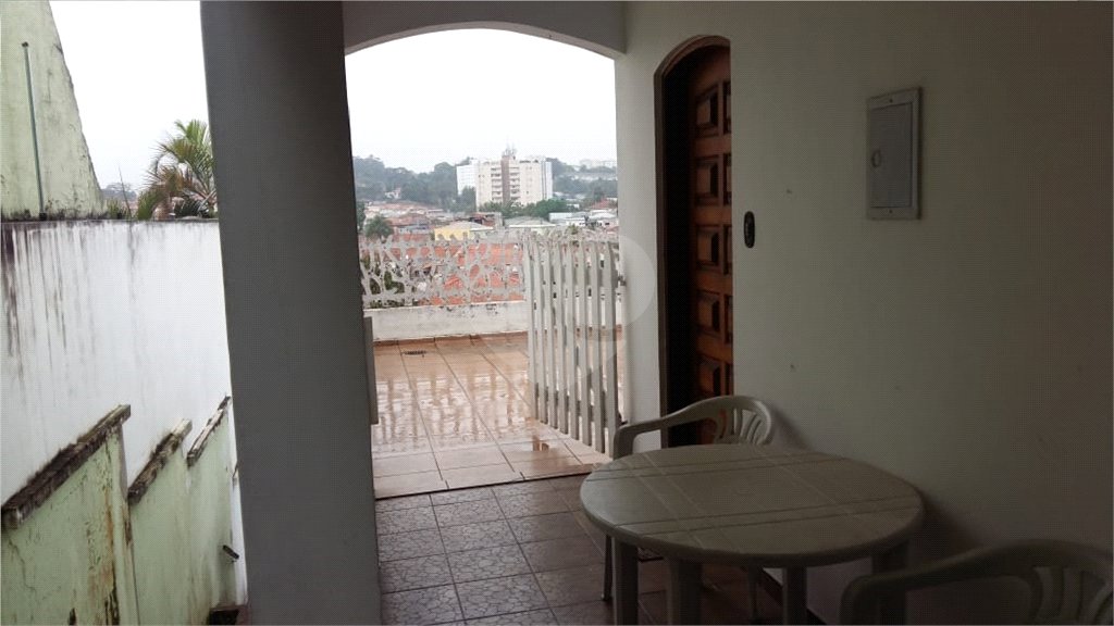 Sobrado à venda com 4 suítes em Tremembé, São Paulo, SP