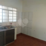 Casa à venda com 3 quartos em Vila Apolo, Itapetininga, SP