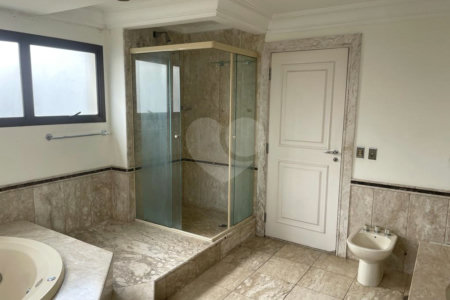 Apartamento à venda com 4 suítes em Vila Suzana, São Paulo, SP