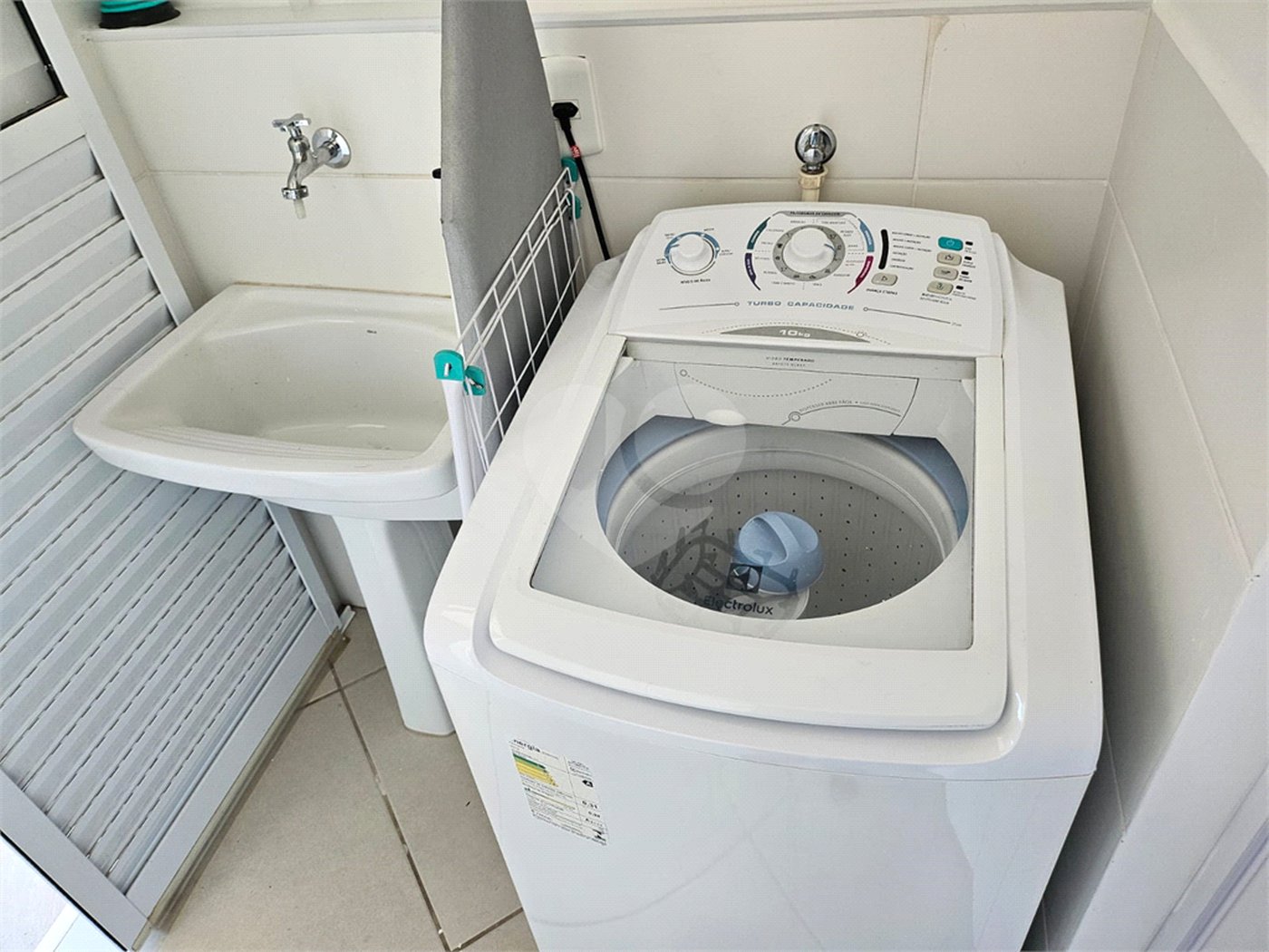 Apartamento à venda com 2 quartos, sendo 1 suíte, em Jardim Bela Vista, Indaiatuba, SP