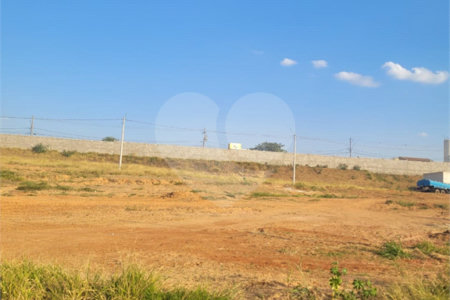 Terreno à venda no condomínio Villa Trivento, Indaiatuba - SP