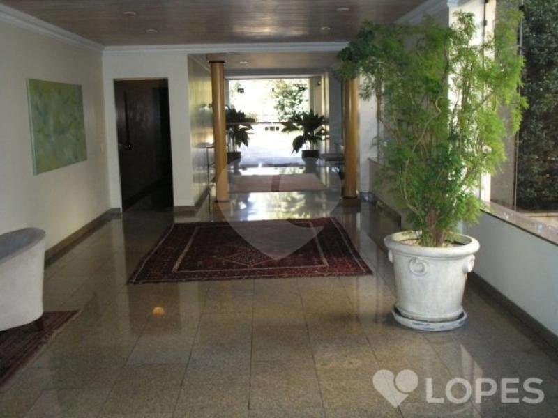 Apartamento à venda com 4 suítes em Real Parque, São Paulo, SP