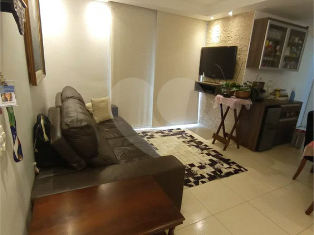 Apartamento à venda com 3 quartos, sendo 1 suíte,  em Horto Florestal, São Paulo, SP