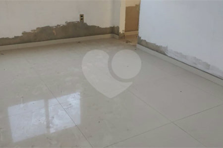 Casa à venda com 3 suítes em Campo Grande, Rio de Janeiro, RJ