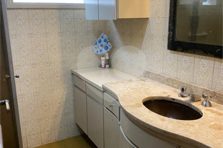 Apartamento à venda com 3 quartos, sendo 1 suíte, em Vila Nova Conceição, São Paulo, SP