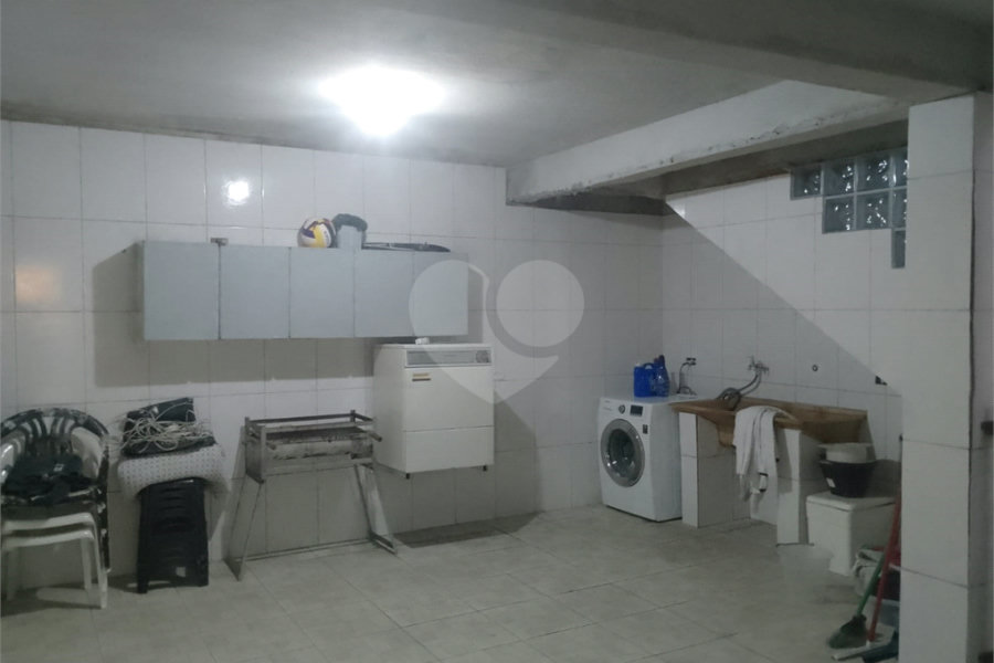Sobrado à venda com 3 quartos em Jaraguá, São Paulo, SP