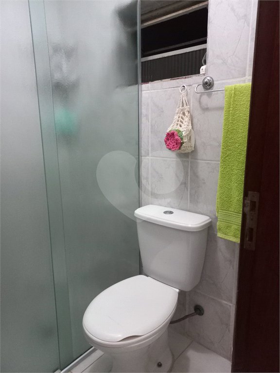 Sobrado à venda com 3 quartos, sendo 1 suíte,  em Vila Santo Estéfano, São Paulo, SP