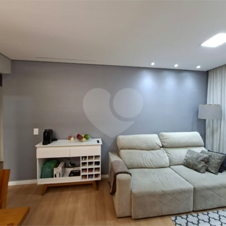 Apartamento à venda com 3 quartos, sendo 1 suíte,  em Jardim das Vertentes, São Paulo, SP