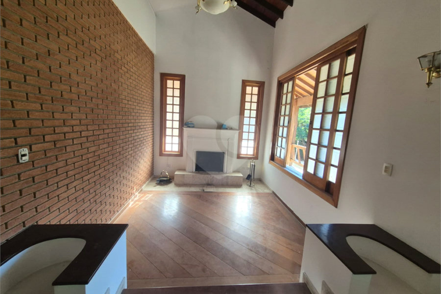 Casa à venda com 4 suítes no condomínio Alpes da Cantareira, Mairiporã - SP