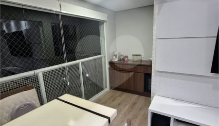 Apartamento à venda com 3 quartos, sendo 1 suíte, em Vila Andrade, São Paulo, SP