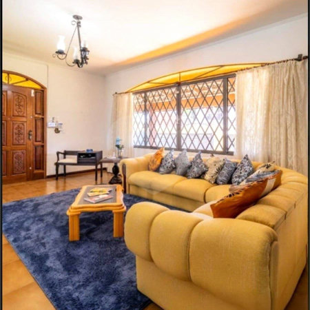 Casa com 6 Quartos e 8 banheiros à Venda, 1500 m² de Terreno em Atibaia/SP