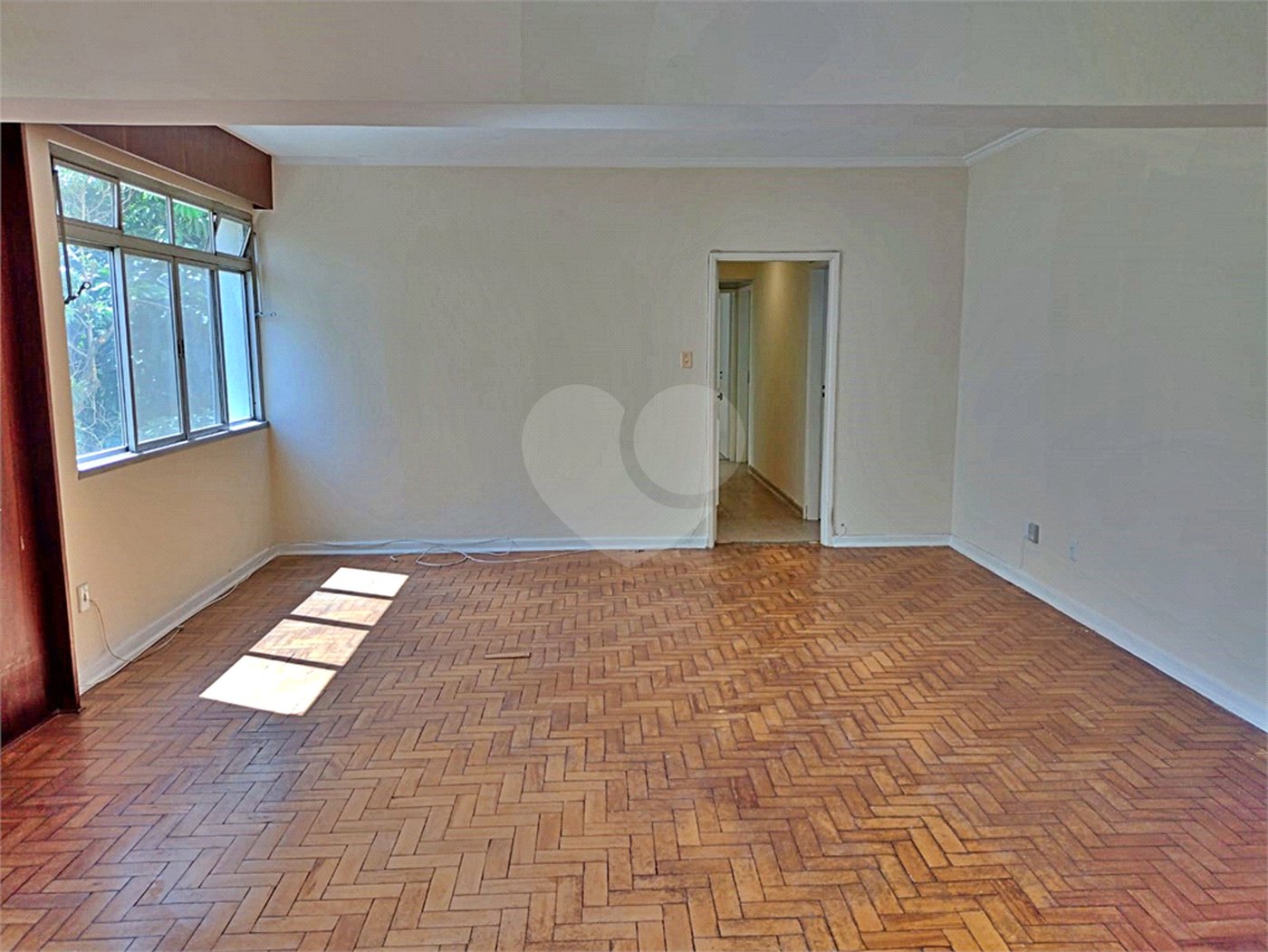 Apartamento à venda com 3 quartos, sendo 1 suíte, em Pinheiros, São Paulo, SP