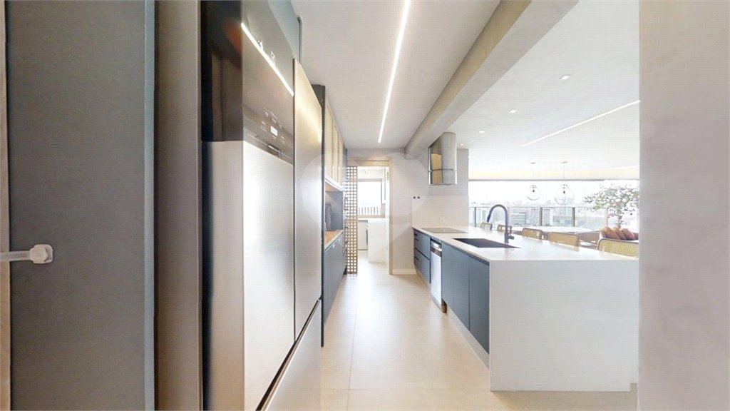 Apartamento à venda com 3 suítes em Brooklin, São Paulo, SP