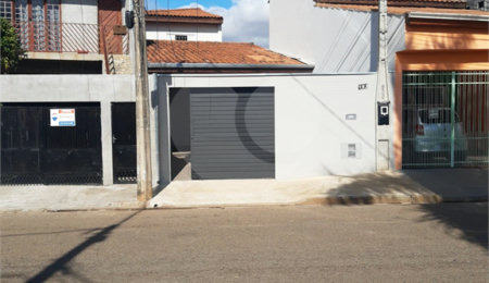 Casa à venda com 4 quartos em Lopes de Oliveira, Sorocaba, SP