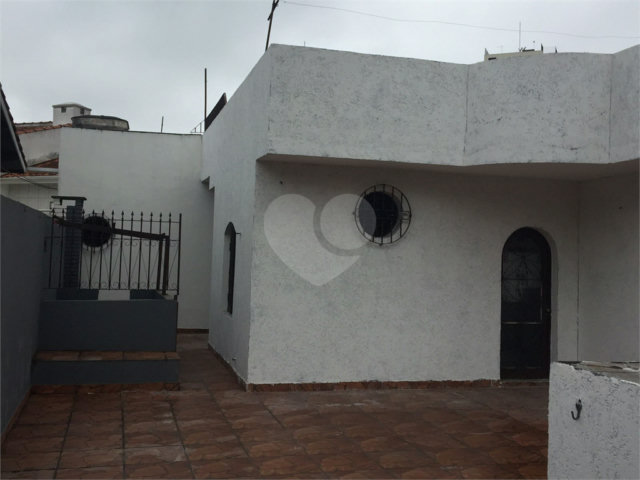 Sobrado à venda com 4 quartos, sendo 1 suíte,  em Santo Amaro, São Paulo, SP