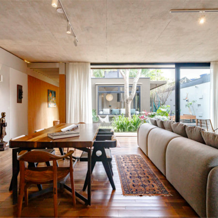 Casa à venda com 6 quartos, sendo 2 suítes,  em Santo Amaro, São Paulo, SP