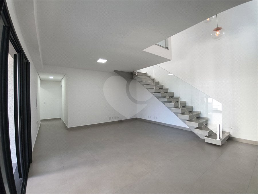 Apartamento à venda com 4 quartos, sendo 2 suítes,  em Além Ponte, Sorocaba, SP