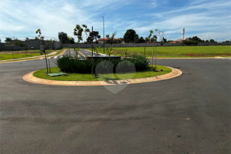 Terreno à venda no condomínio Vila Sapezal, Indaiatuba - SP