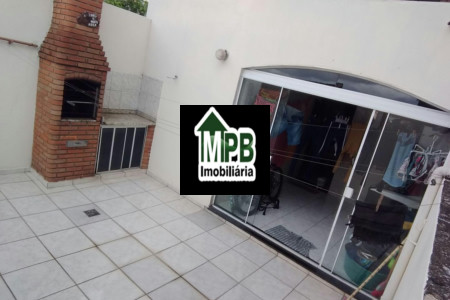 Sobrado à venda com 3 quartos, sendo 1 suíte, em Jardim Guaiba, Sorocaba, SP