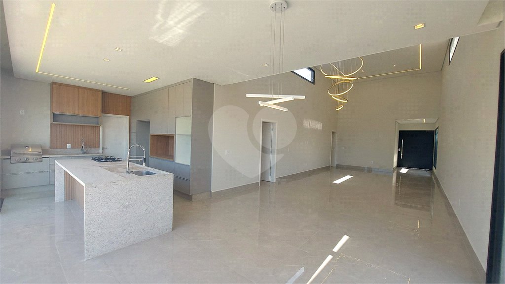 Casa à venda ou para alugar com 4 suítes no condomínio Alphaville Castello, Itu - SP